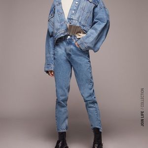 Zara -Mom fit jeans